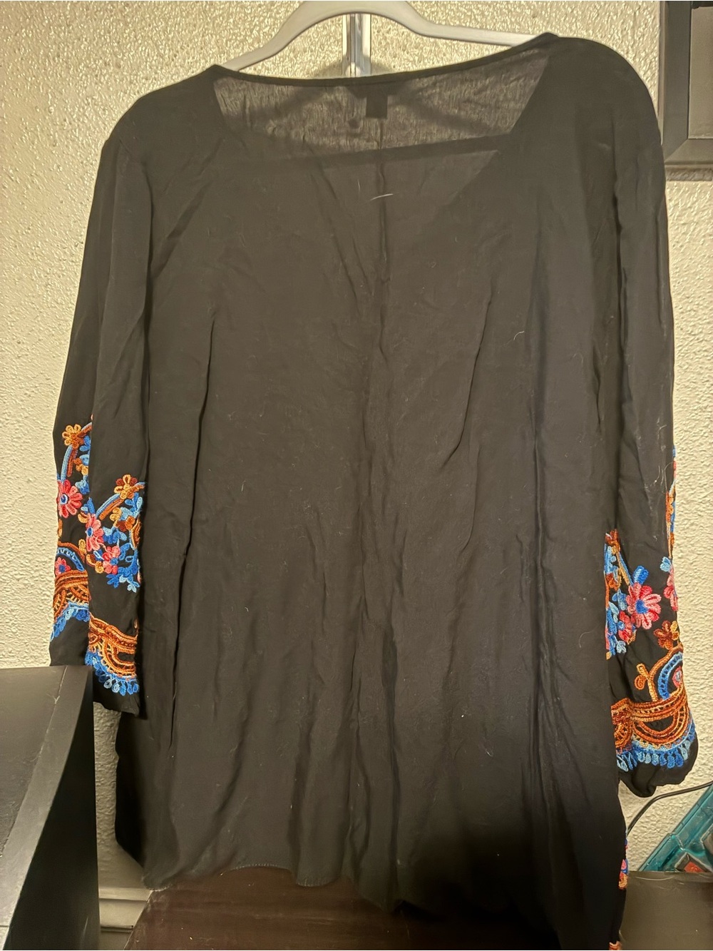 Women’s XL Black Embroidered Boho Blouse - Picture 6 of 6
